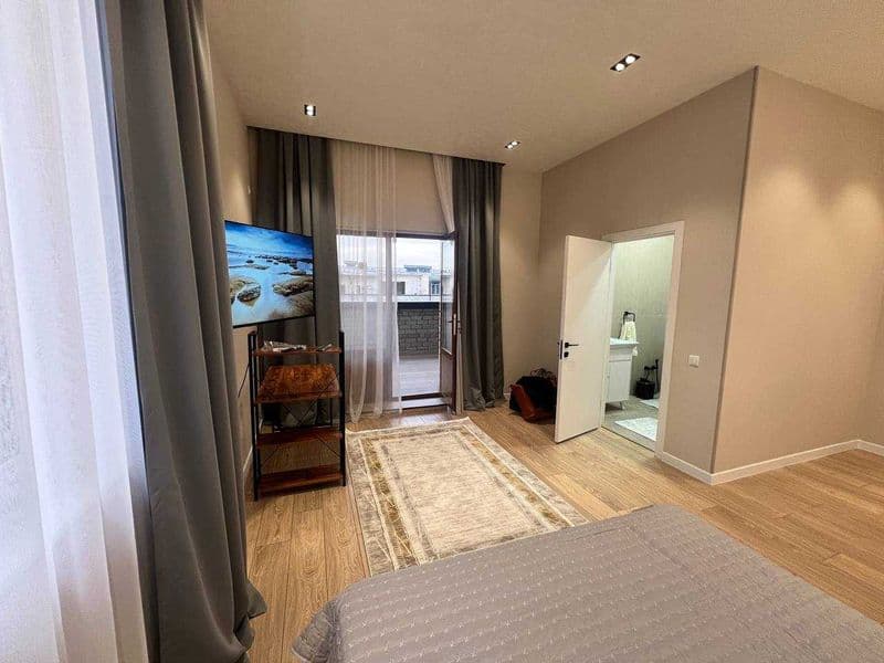 Район ; Яккасарайский<br />
Адрес : Саламатина<br />
<br />
