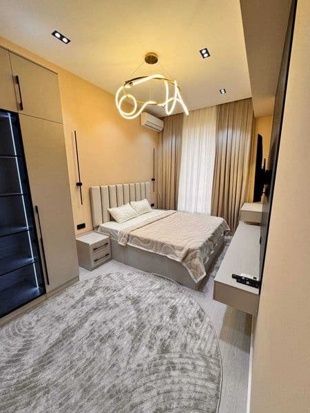 Сдаётся шикарная 2-комнатная квартира <br />
<br />
• Район: