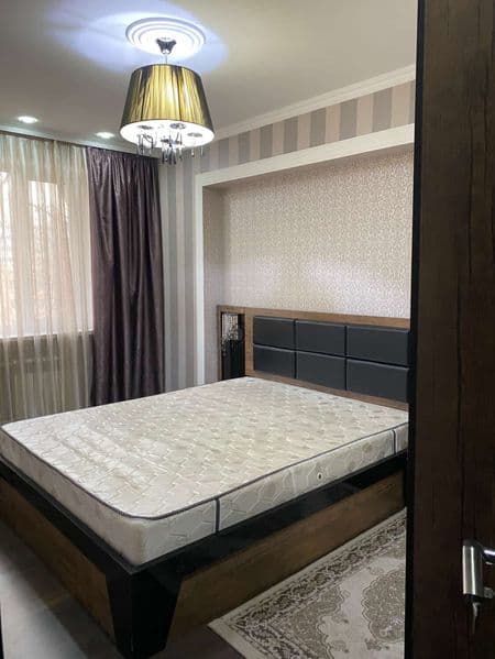 Аренда 3/4/4 Цена: 800$<br />
Юнусабадский район<br />
Ц 4<b