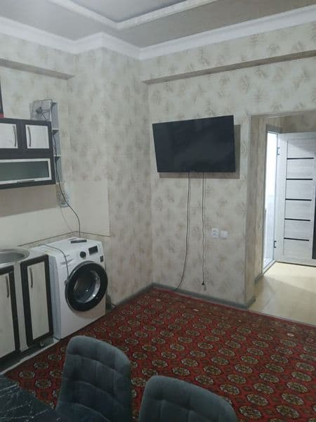 My apartment is next to the Sampi Institute, supermarket, sh