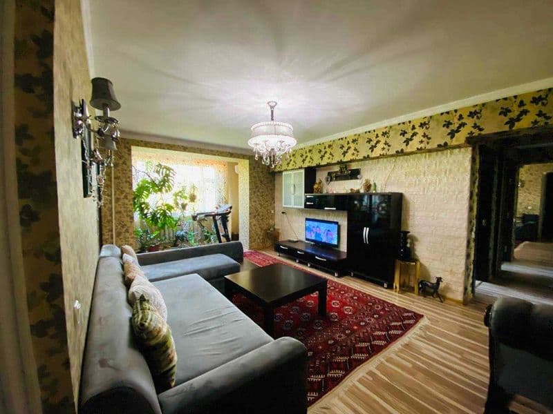 Сдаю свою квартиру Метро Космонавты 4 ком 4 этаж 130 кв <br  — фото 4