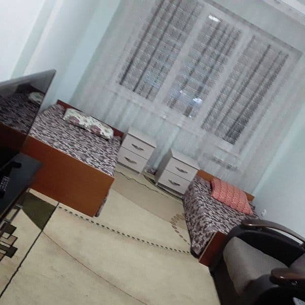 1 ta xonaga 2 ta qiz kerak<br />
Mirzo Ulugʻbek tumani<br />