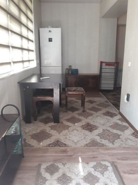 Chilonzor 7 kvartalda 2 xona uy oilaga yoki bollarga 5-6 ta 