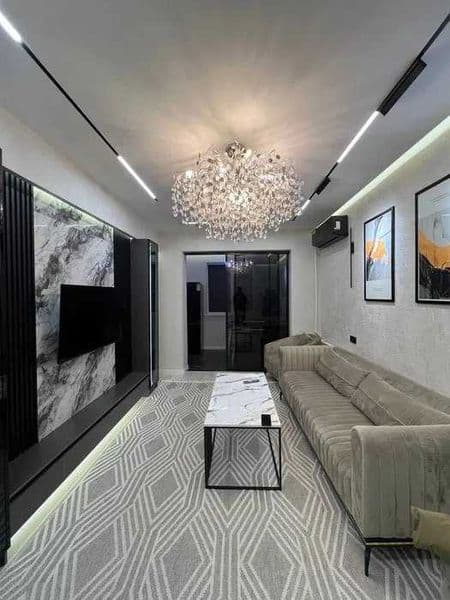 Район: Мирабадский <br />
Адрес: улица Нукус<br />
<br />
• 