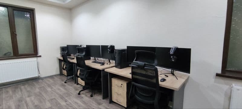 Офис Аренда - Центр Луначарский 104 м2<br />
<br />
104 м2 - — фото 2