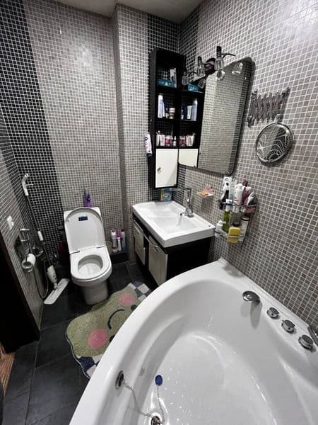 Метро Космонавтов МВД, Корзинка. 4 ком 100 м.кв., 2 санузла, — фото 3