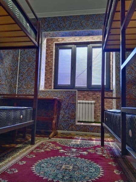 The newly renovated 2 rooms apartment is for rent for decent — фото 4