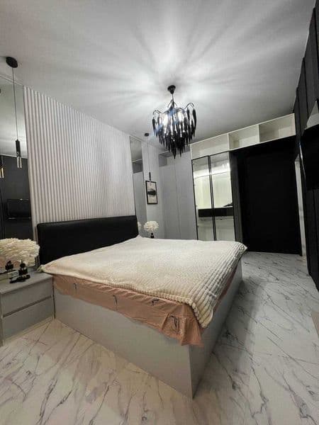 • ЖК: Kazahstan<br />
• Комнат: 3<br />
• Этаж: 4  <br />
•  — фото 2