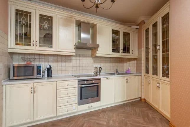 Сдается квартира на ЦУМе 3/4/9. Звоните, есть много других в