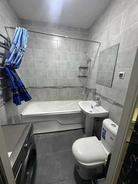 Tuman.Shayxontohur.. Chorsu bozori yonida kvartira bor <br / — фото 3