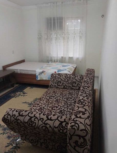 Аренда квартиры - Максим Горький 1/4/5 кирпич<br />
Уютная и