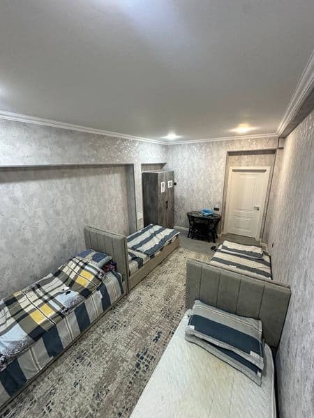 Oybek metro yonida <br />
2 xonali sheriklikka kvartira bor 