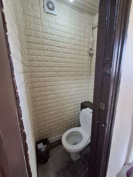 Mirobot tuman Sarakul mahallada 1xona 2xona qilingan galarey — фото 4