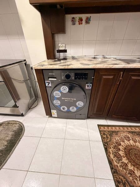 Ijaraga beriladi<br />
Toza uy hamma sharoitlari bor<br />
K