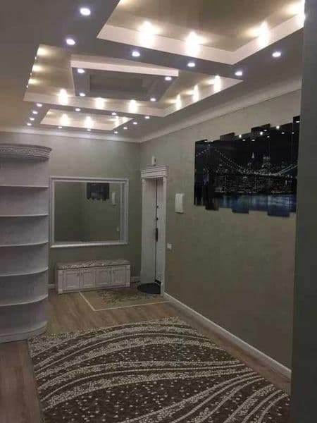 Сдаётся квартира<br />
Ориентир - напротив Российского посол