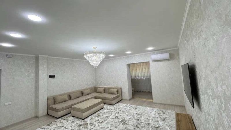 Юнусабад-10<br />
<br />
Цена: 500$<br />
<br />
• Ориентир: