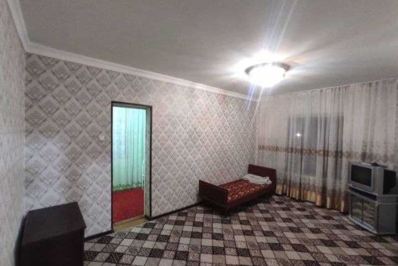 Сдаётся в аренду!!!<br />
Сергелинский район Куйлюк массив 6