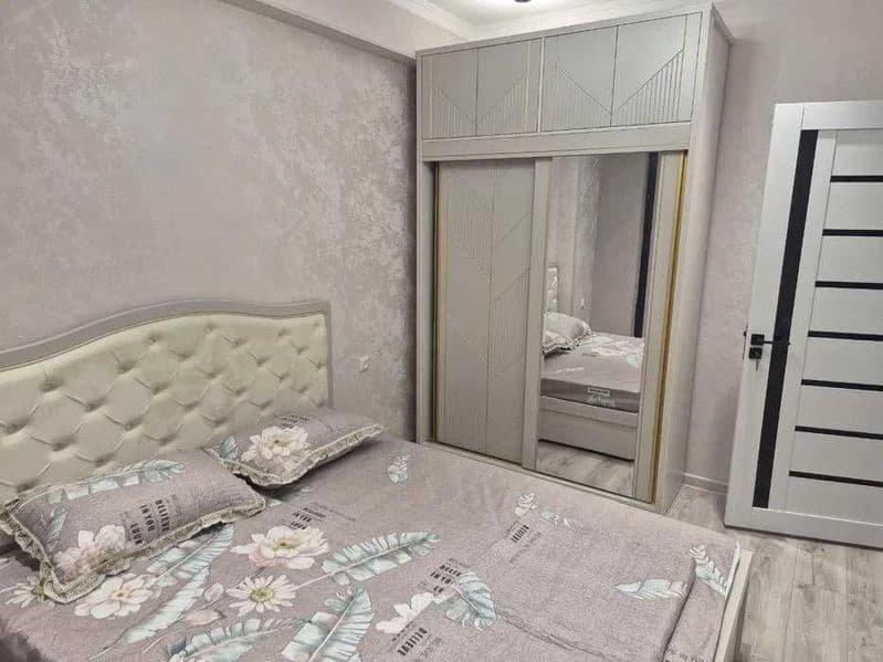 Сдаётся КЛАССНАЯ квартира<br />
<br />
• Район: Яшнабадский<