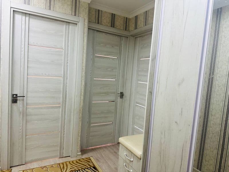 Узок муддатга тоза  уйимни оилага уй хайвонларсиз, еш болала