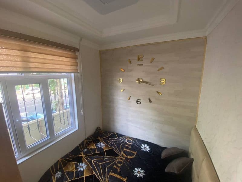 Аренда чиланзар 2.  Одна переделанная на двух.  Ком услуги в