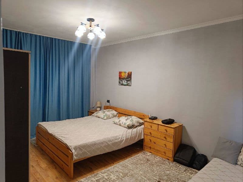 Сракулька <br />
Мирабадский район <br />
<br />
2х комнатна