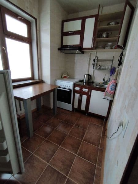 Аренда башлык.  Одна переделанная на двух.  Балкон 2*3.  Ест — фото 4