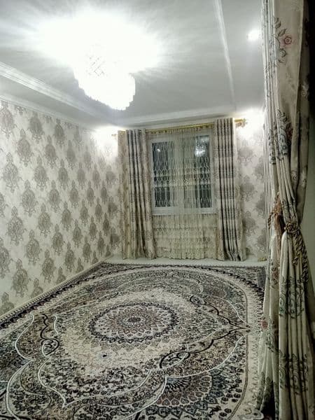 Двухкомнатная квартира евро ремонт всё удобсво есть стералка