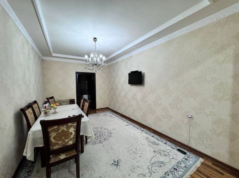 Kvartira ijaraga beriladi <br />
<br />
Rayon: #Yunsobod<br 