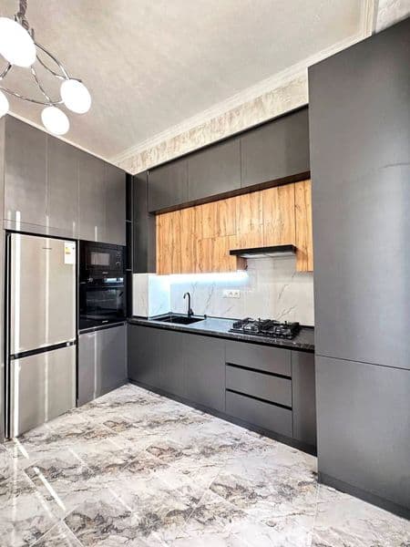 Сдаётся шикарная 2-комнатная квартира в Новостройка<br />
<b — фото 4