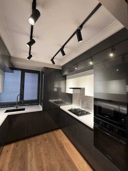 Сдаётся отличная и уютная квартира!<br />
<br />
 Район: Мир — фото 4