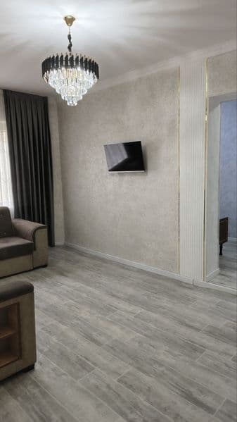 ЭКО базар 1ком переделанная в 2х с  мебелью с техникой