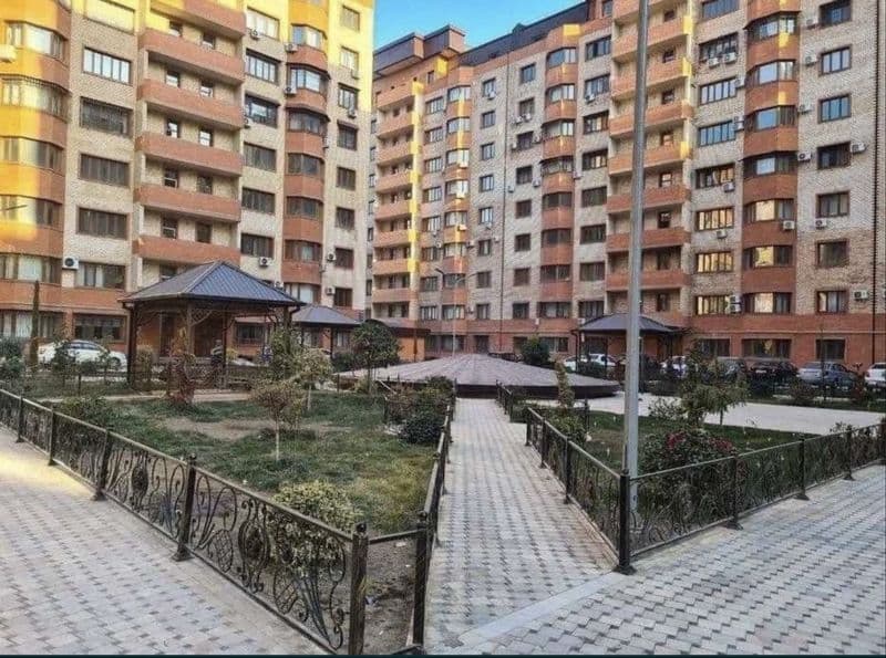 Хамма жихозлари бор хамма шароити бор <br />
Мухуми без макл