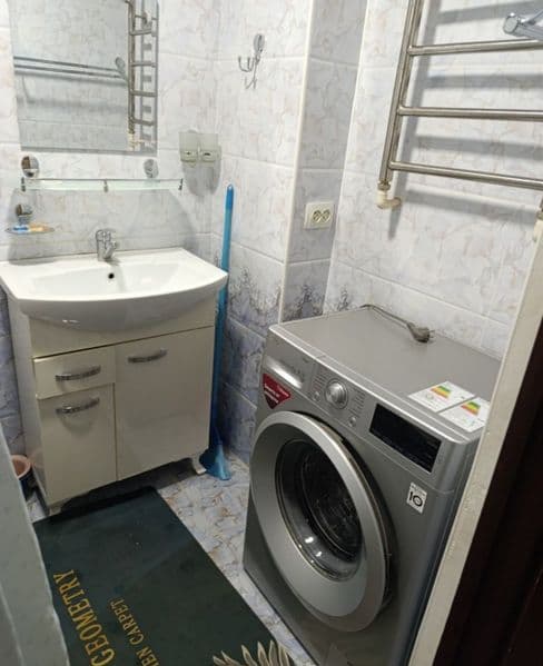 Arenda Chilonzor 21-kvartal 6-dōm pasportniy stol yonida 1 h — фото 2