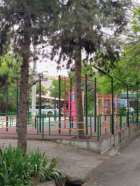 Сдаётся уютная 3-комнатная квартира на 2-м этаже 4-этажного  — фото 3