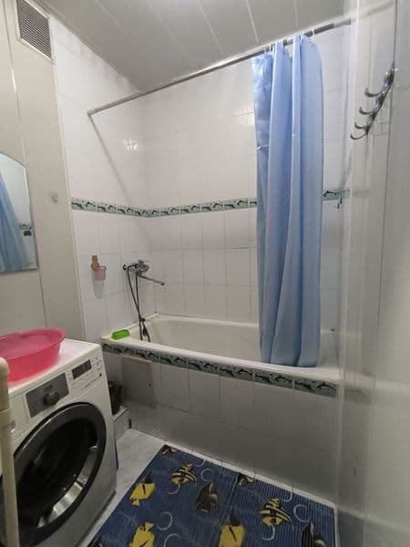 Чиланзар 9 Ориентир клиника Дармон Сервис<br />
2х комнатная