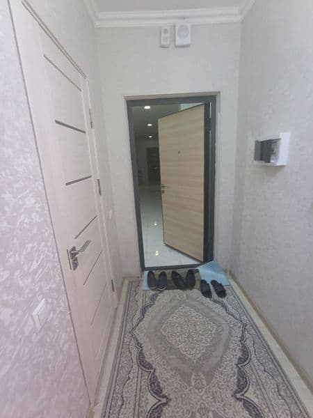 Srochno ARENDA YASHNOBOD OLMOS Mahalla Novostroyka 3 xona 1-