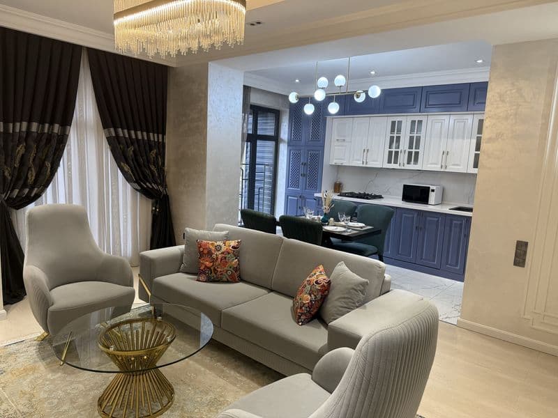 Сдается полнустю обставленная квартира со всеми удобствами т