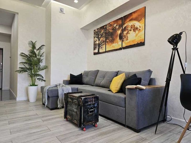 СРОЧНО СДАЕТСЯ !!!<br />
<br />
Район: Мирзо Улугбекский<br 