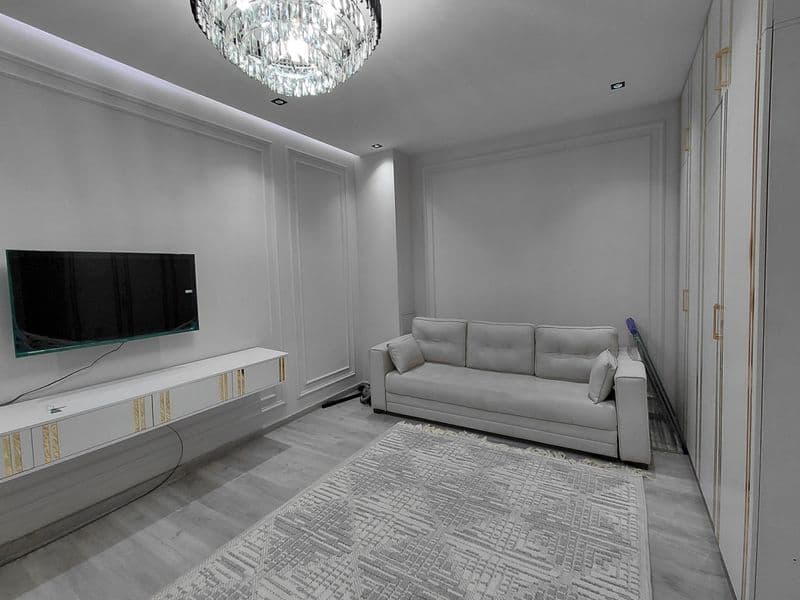 Аренда Квартиры- ЖК Саламатина <br />
2- комнатная 2 этаж 2/