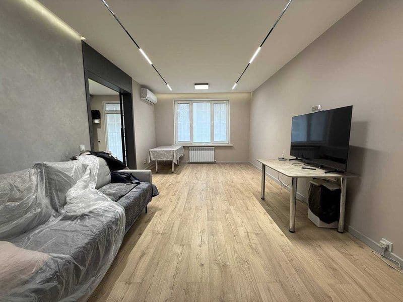 Сдаётся шикарная 2-комнатная квартира в Новостройка<br />
<b — фото 2