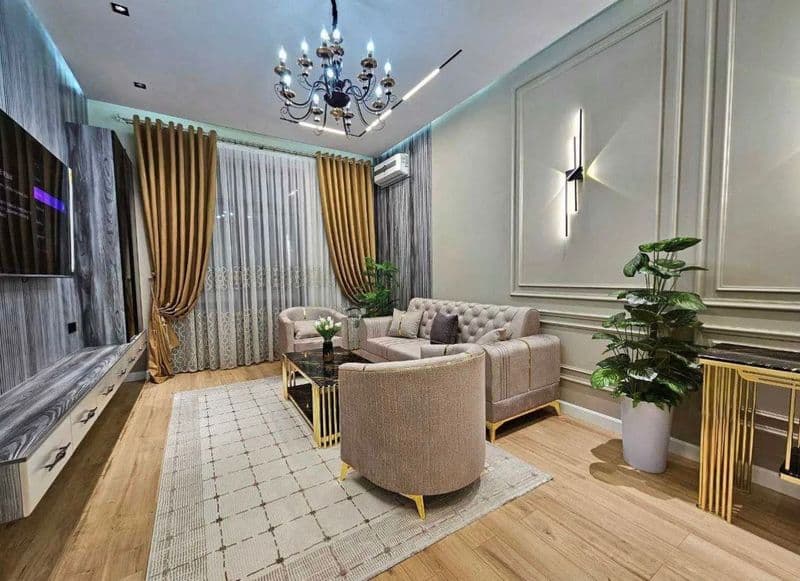 Улица Тараса Шевченко и Сдается 4-х комнатная квартира