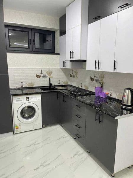 Чилонзор 17 да 2 хонали квартира ижарага берилади.<br />
Ори — фото 4