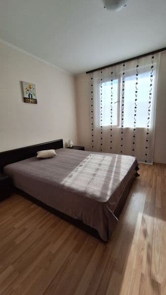 2 хона киган <br />
Кора камиш 2/4 <br />
Маклер хизмати бор