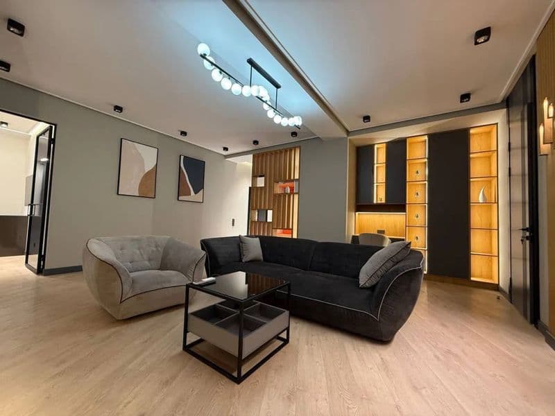 Сдается квартира<br />
<br />
Район: Яккасарайский<br />
Ор-