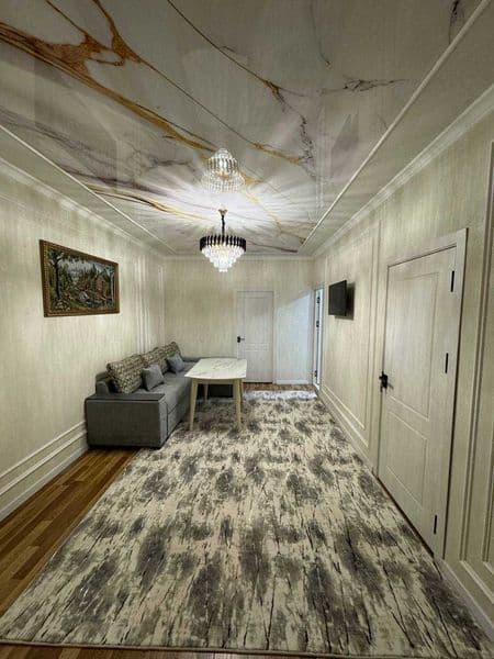 2 хонали квартира ижарага берилади 3 етаж метрога 5 минутли 