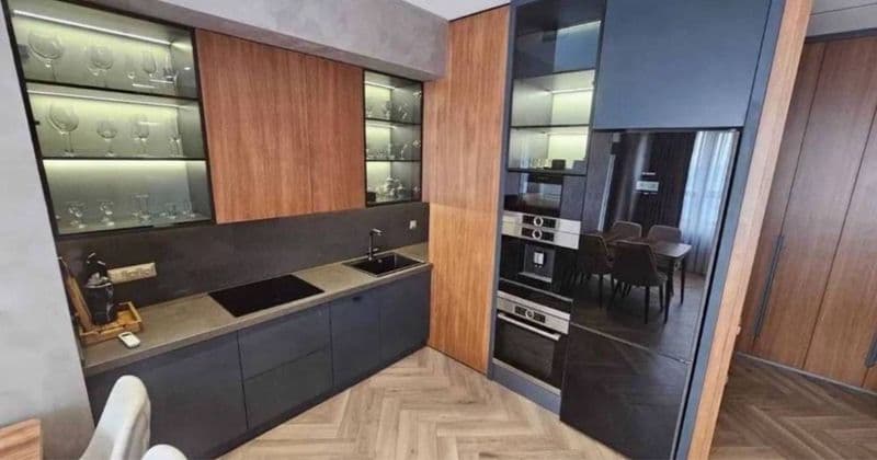 70м2 квадратов , для подробной информации звонить по указанн — фото 2