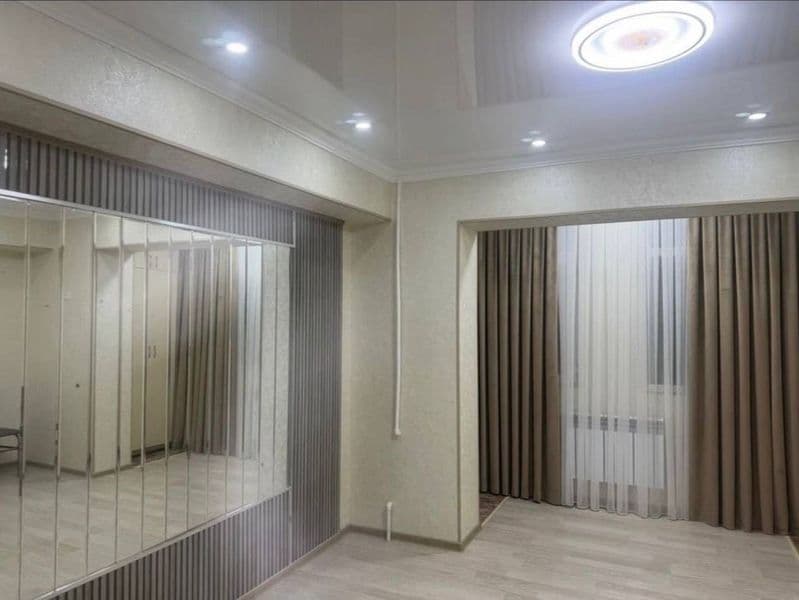 Сдам в аренду 1 комн квартиру с ремонтом, студия, 1 этаж из  — фото 3