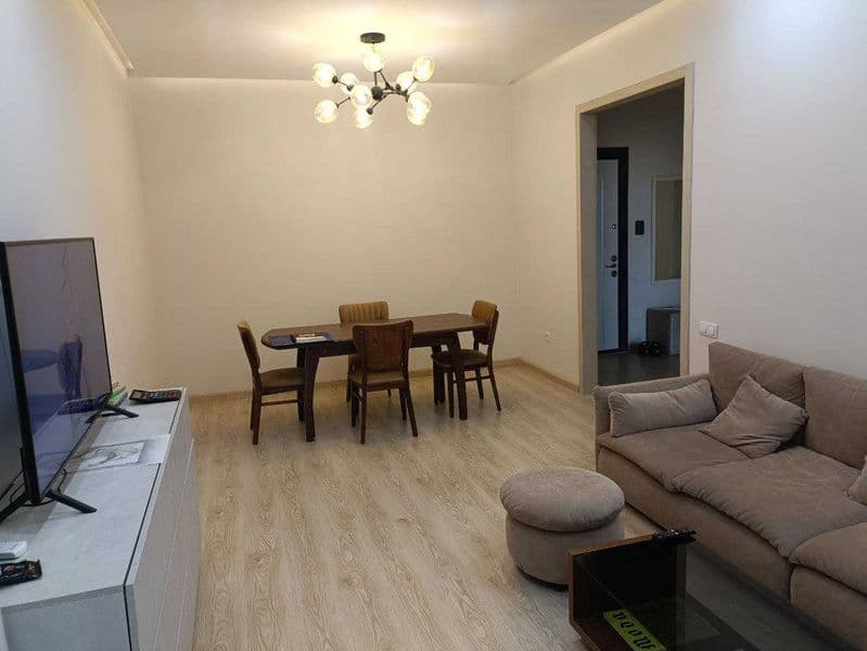 Сдаётся квартира на ЖК Акай сити<br />
Ориентир - Метро Хами