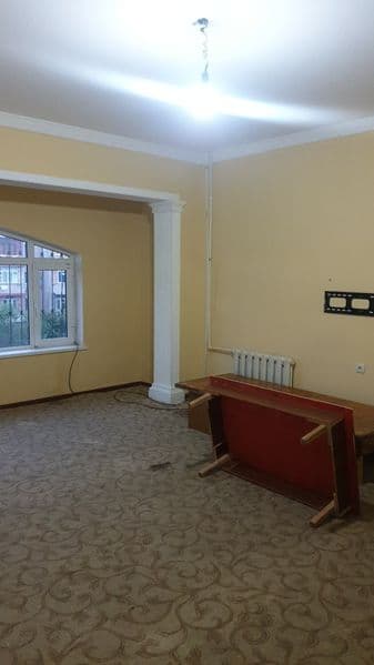 Аренда коракамиш 1/4 шароити бор 2.хонали оилага берилади   