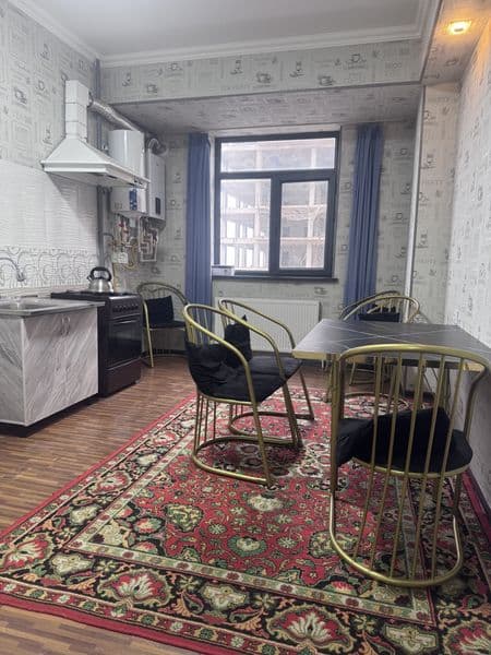 Яшнобод Чине хоусда ижарага квартира бор узок вактга берилад